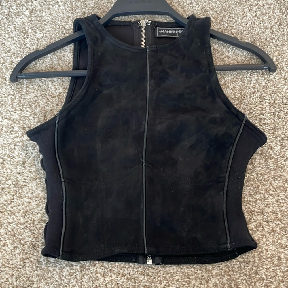 Maniere de voir | Black Tank Top